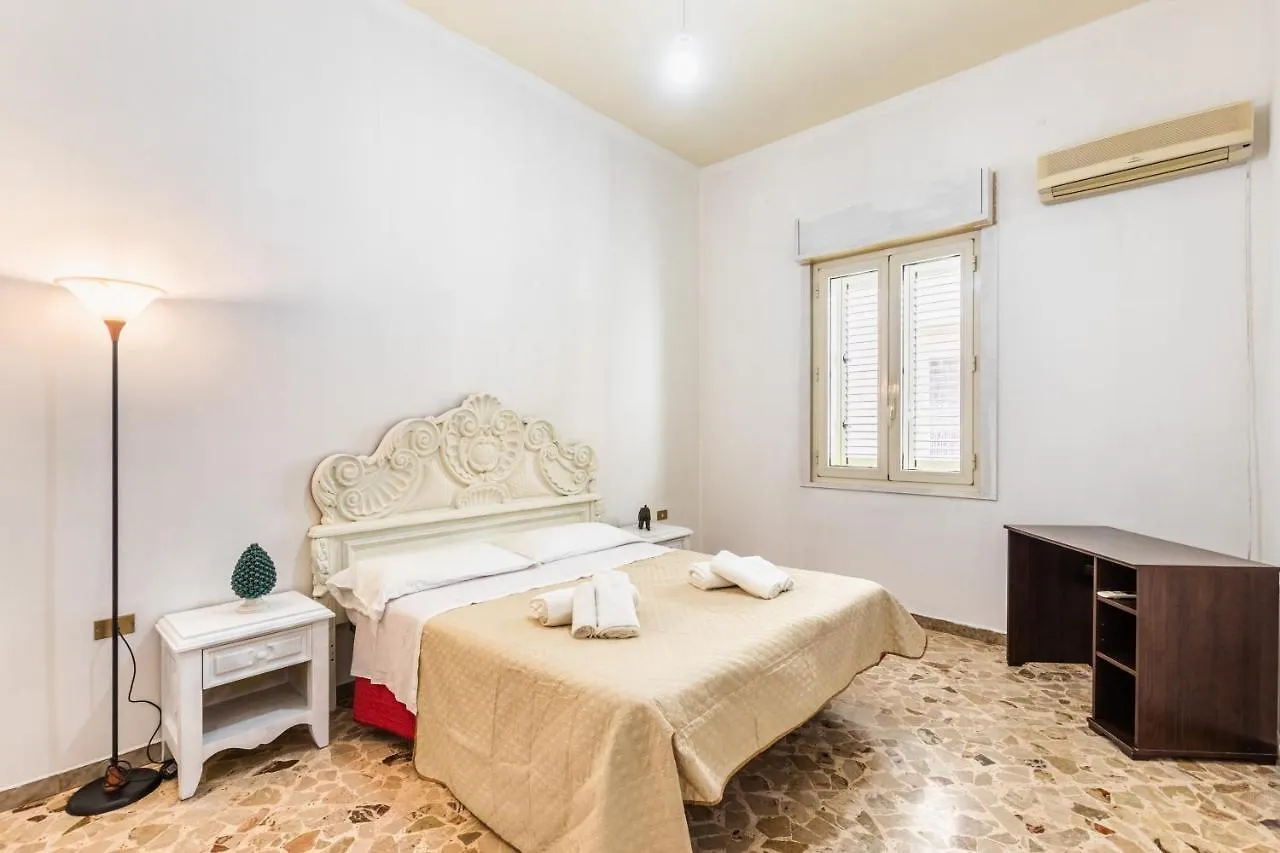 Il Moro Holiday 0*, Avola